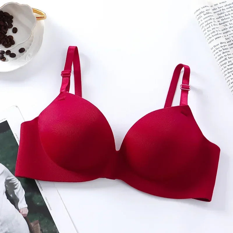 Seamless Push-Up Bralette – Wire-Free 3/4 Cup Everyday Lingerie